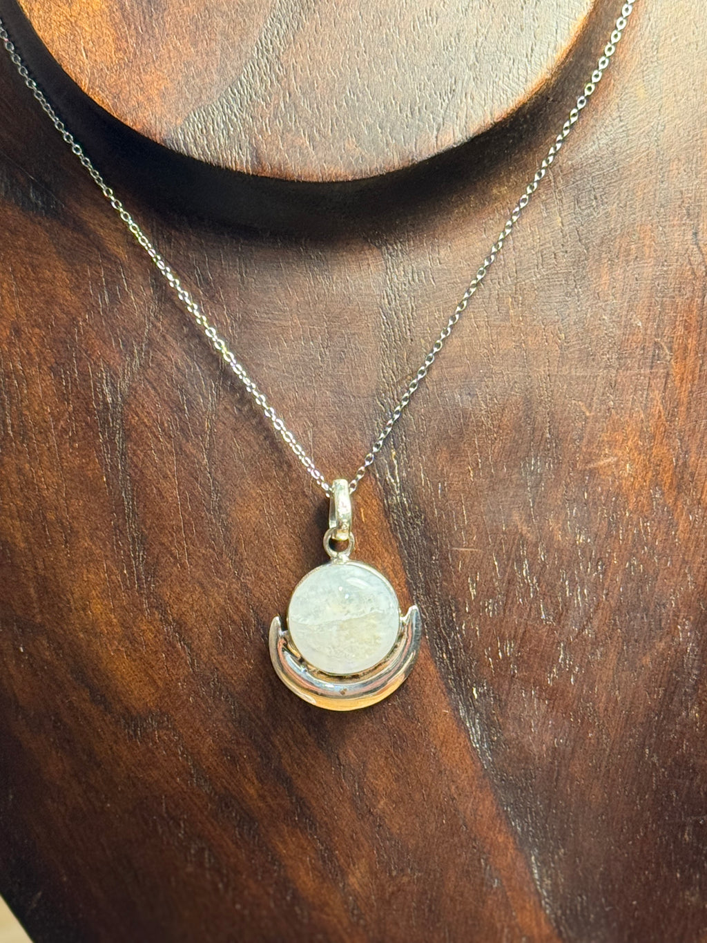 Colgante Modelo Chandra Piedra Luna