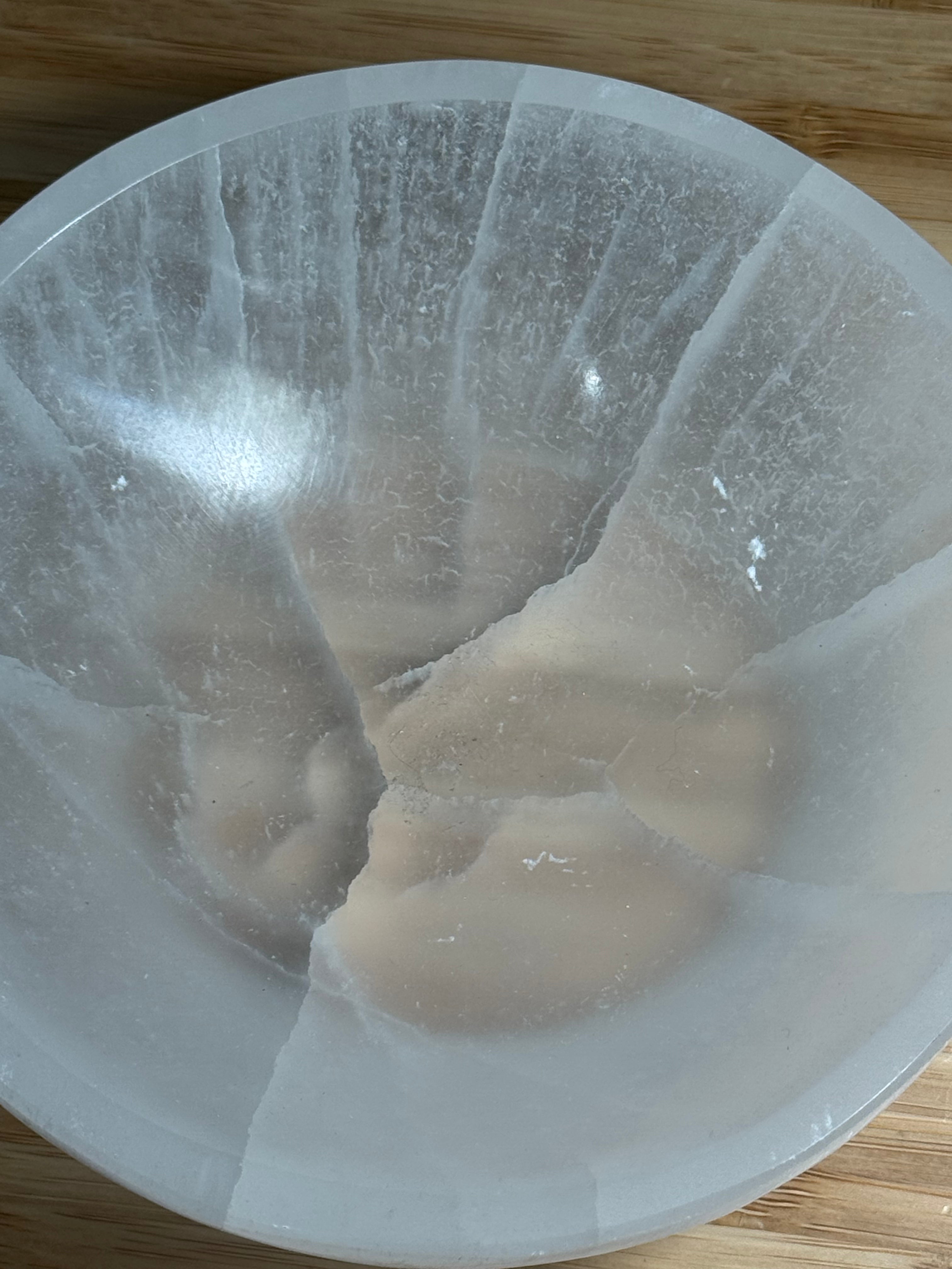 Cuenco de Selenita
