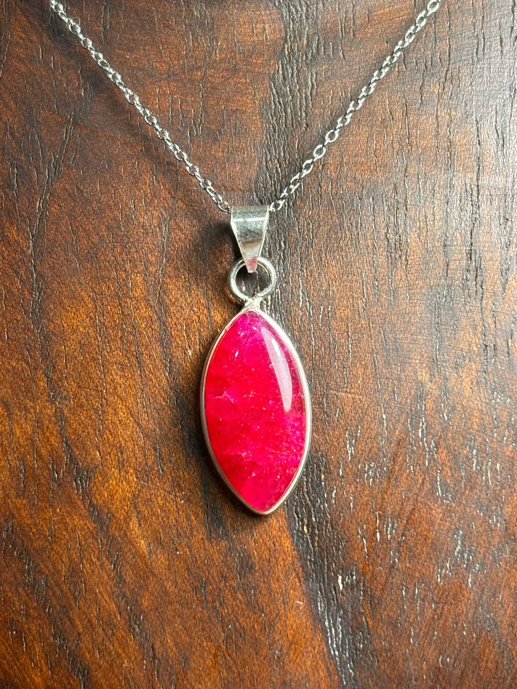 Colgante  modelo Marquesa de rubí