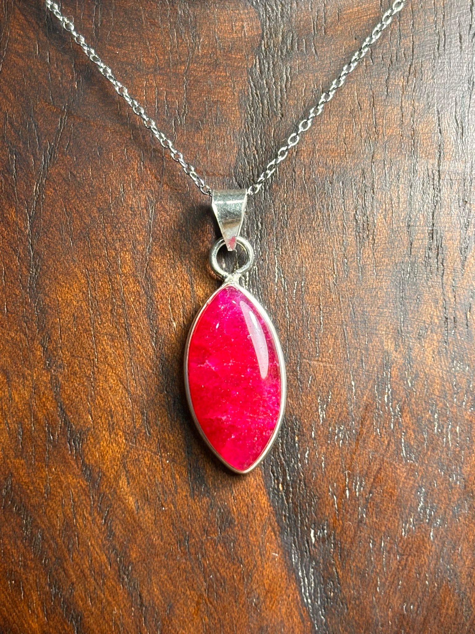 Colgante  modelo Marquesa de rubí